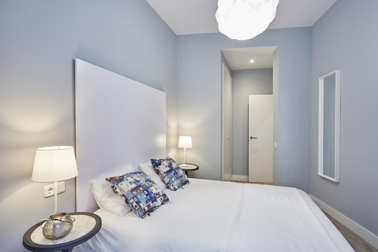 BRIGHT NEW APARTMENT in FUCAR STREET Мадрид Екстериор снимка